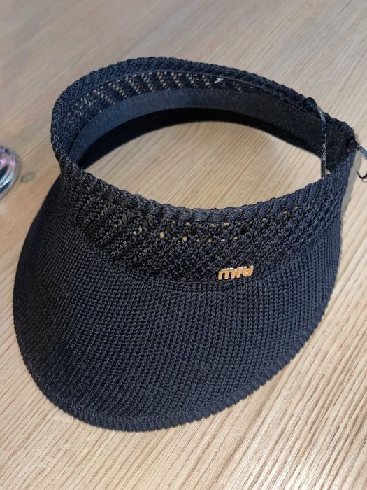 миумиу миу miumiu miu  черна козирка шапка капела плетена нова с етике