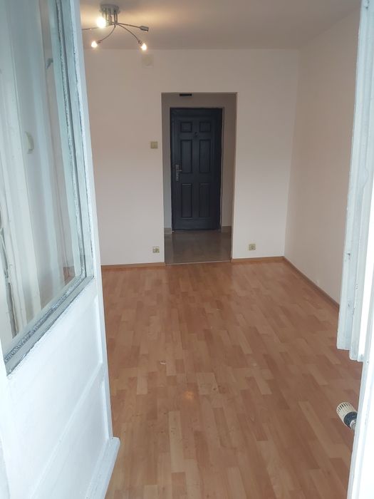Vand garsoniera  zona  Dristor