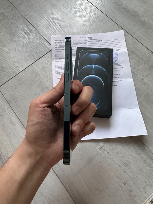 Продам iPhone 12 Pro Max айфон 12 про макс