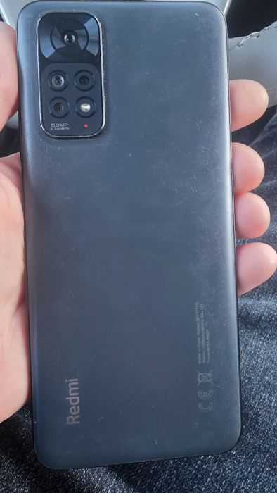 Продаю телефон Темиртау