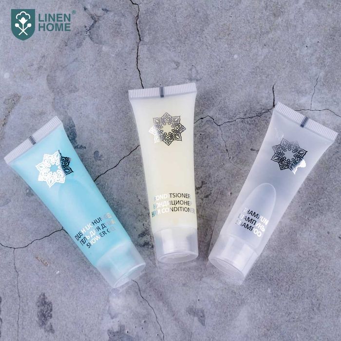 Набор для душа "Престиж" (шампунь/гель для душа/кондиционер/лосьон)