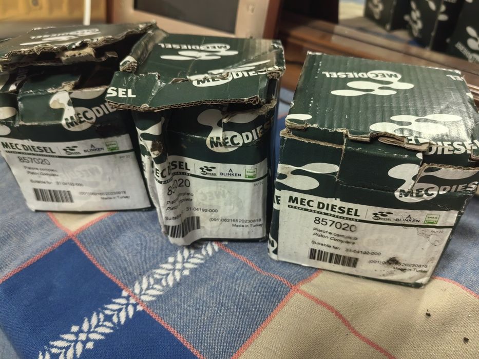 Set 3 Pistoane MEC DIESEL Ford B-Max 1.0 EcoBoost – noi, 300 euro