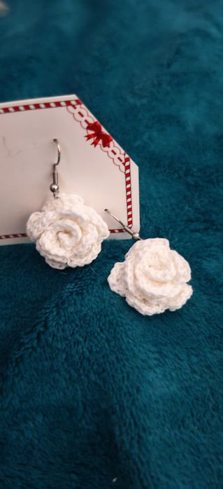 Cercei handmade crosetati