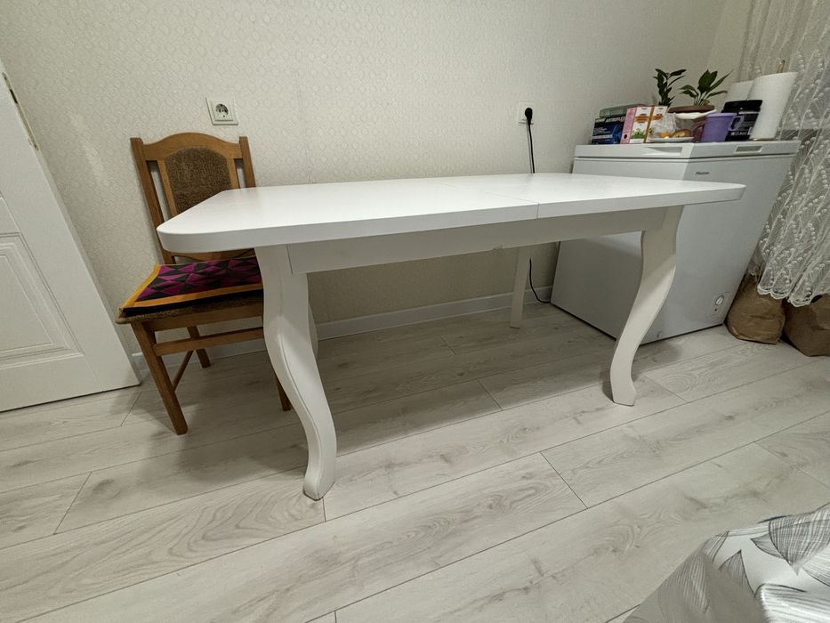 Продам стол в хорошем состоянии