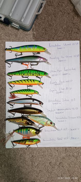 Продам приманки воблеры