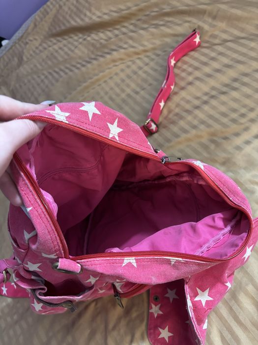 Розовый рюкзак