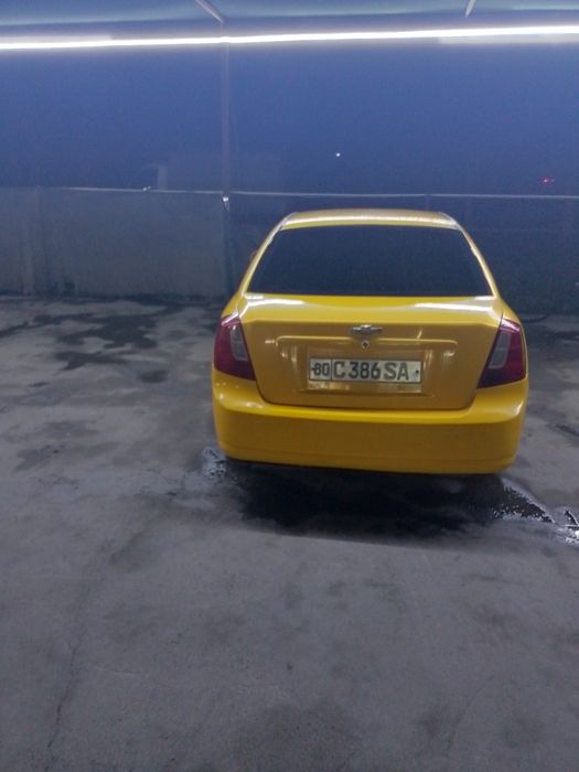 Шевролет лассети 1.8