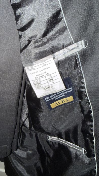 Отдам костюм двойку