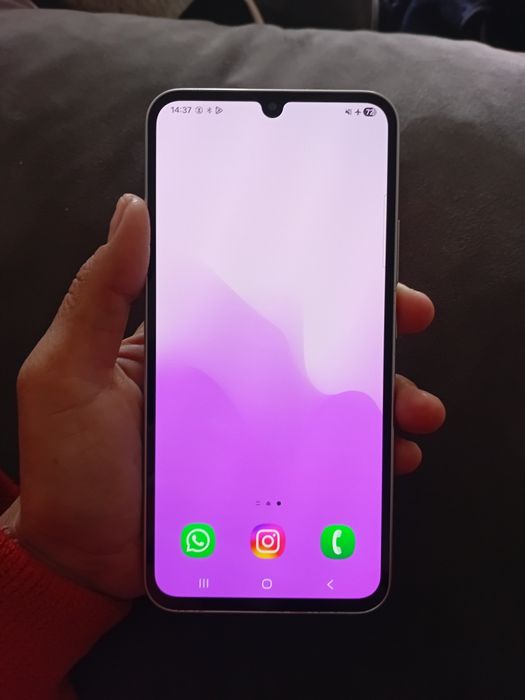 Самсунг а 34/128  телефон