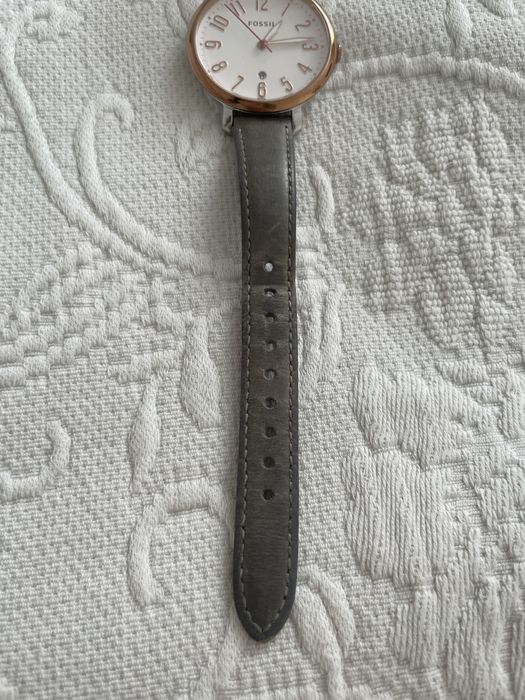 Часовник Fossil дамски