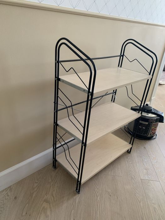 Полка обувная симпатичная