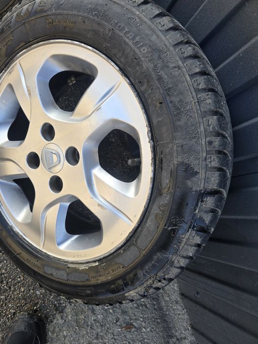 185 65 R15 Jante/Roti iarna M S Logan dokker lodgy 2 seturi
