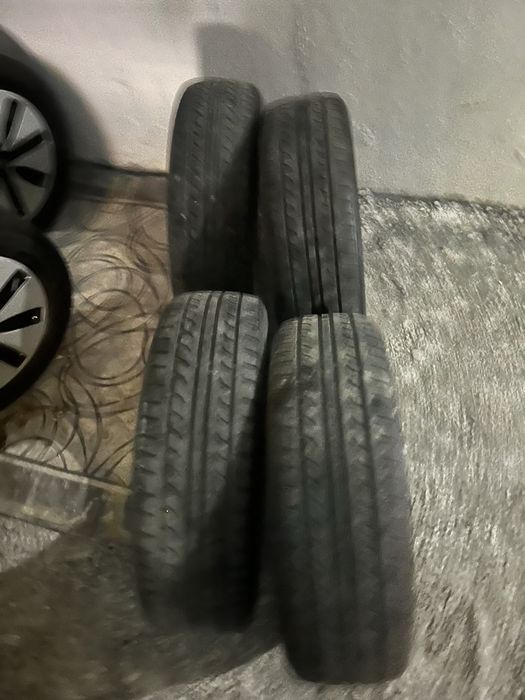 185  /  65   R15