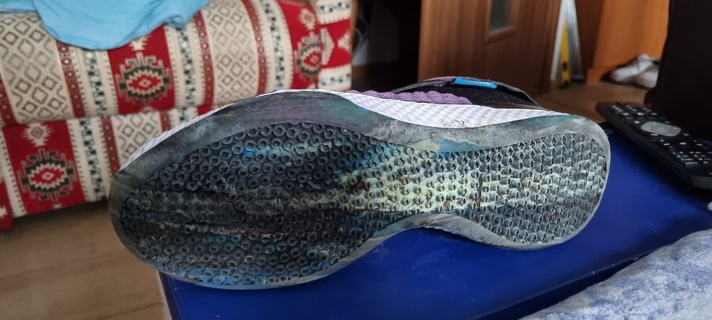 Papuci Nike! Fac și schimburi doar cu ce îmi place!