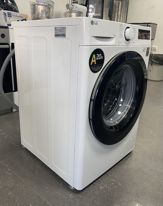 Пералня LG  F4WR5035 13 кг. 1360 об.