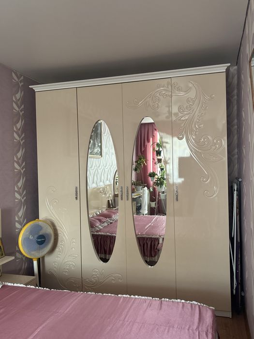 Спальный гаринитур