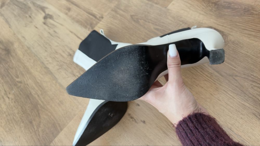 Боти естествена кожа с остър връх