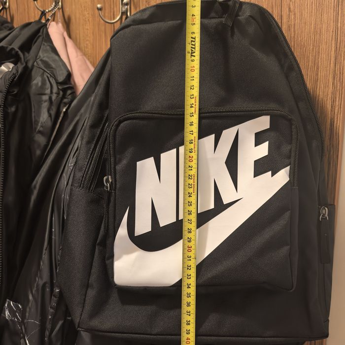 Оригинална нова раница Nike.