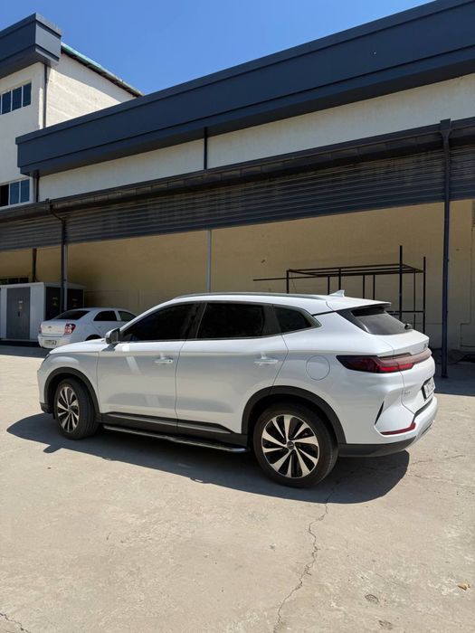 Byd chempion сатылады таза машын