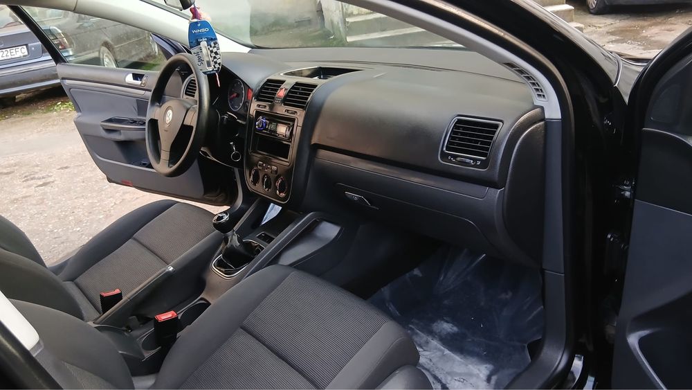 Volkswagen Golf V 1.4 MPI SPECIAL EDITION