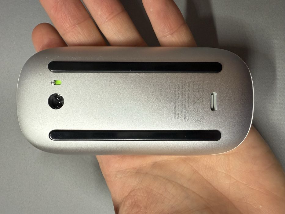 Комплект Magic Mouse и Magic Keyboard