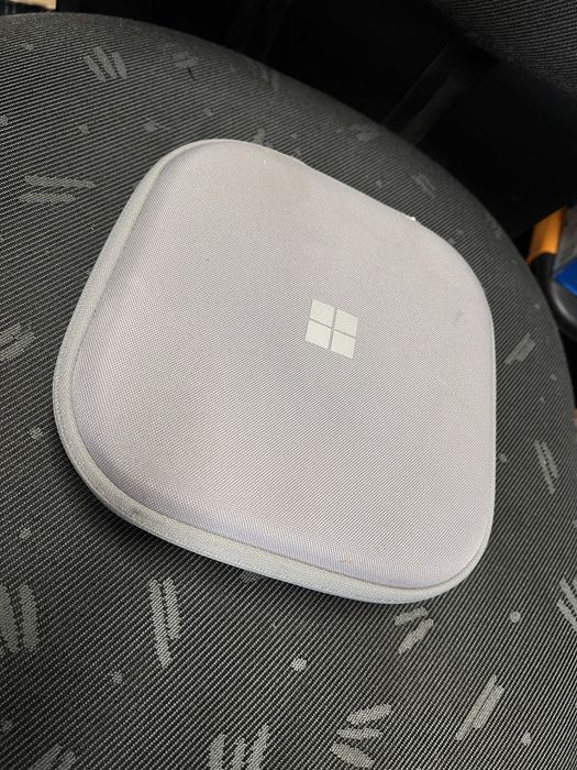 Слушалки Microsoft Surface