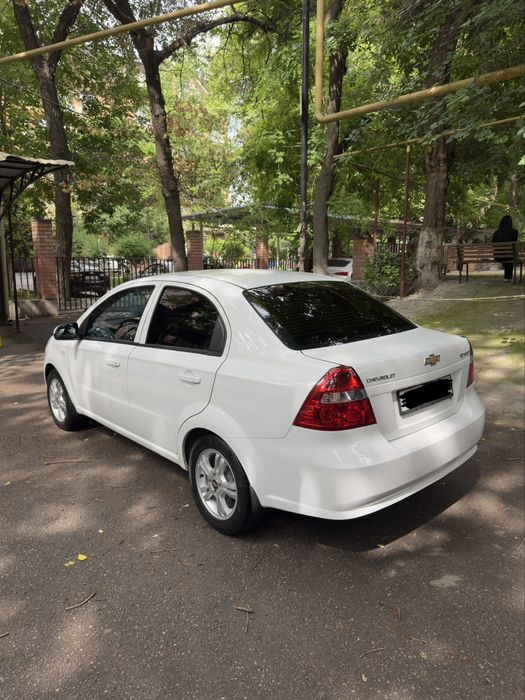 Chevrolet nexia 3