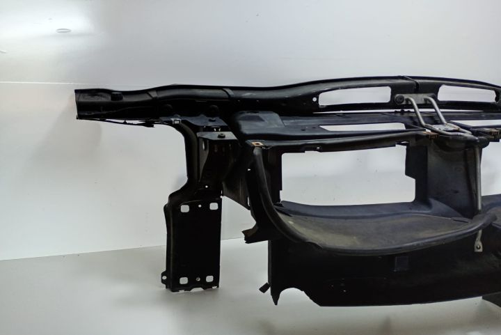 Trager Traversa frontala / Calandru BMW Seria 3 E90/E91/E92/E93 (face