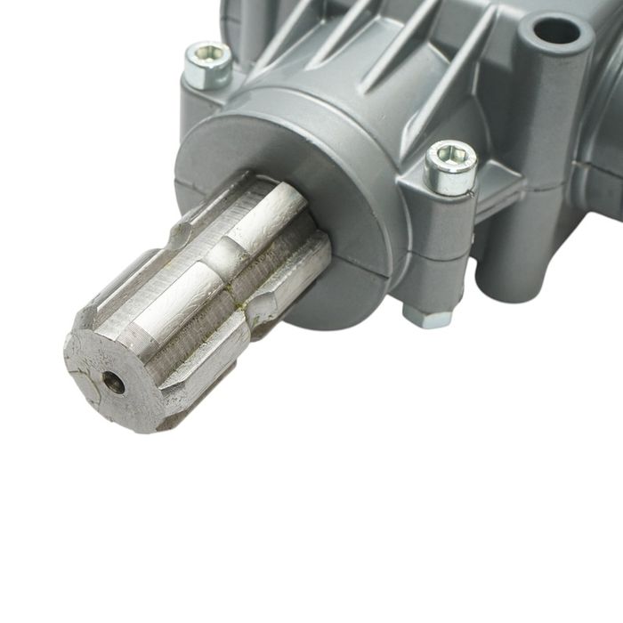 Transmisie unghiulara pentru utilaje