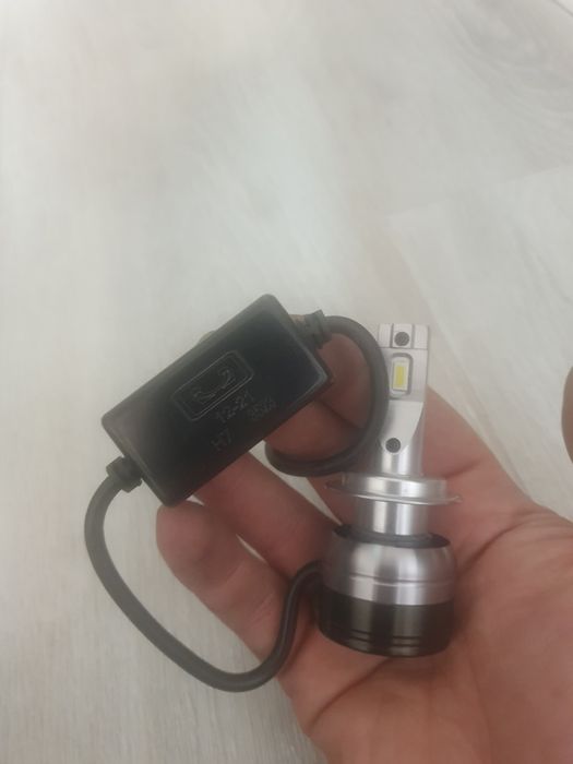 Линза с ксеноном  и led лампы h7