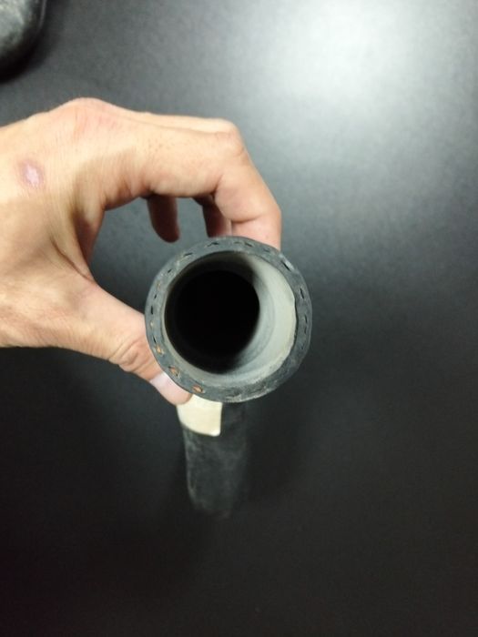 Патрубок системы охлаждения