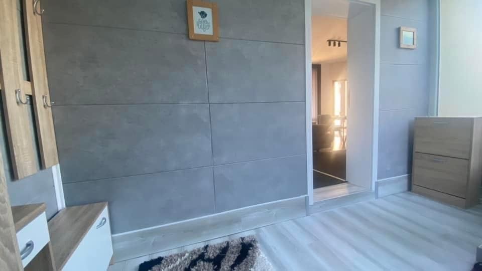 Дава се под наем Тристаен апартамент в Варна, м-т Евксиноград - 70 кв.м за 820 € - Снимка #15