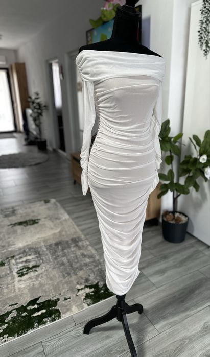 Rochie noua eleganta
