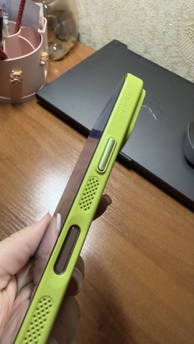 Айфон 16 pro 256 гб