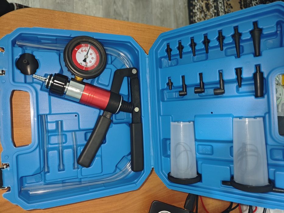 Набор для прокачки тормозов