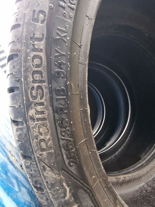 Anvelope 255/35R18 marca Uniroyal, DOT 2020, 8 mm ,vară