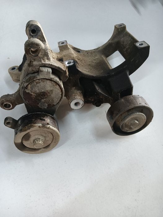 Suport Alternator Compresor Toyota Land Cruiser Lj12_, Kzj12_, Trj12_