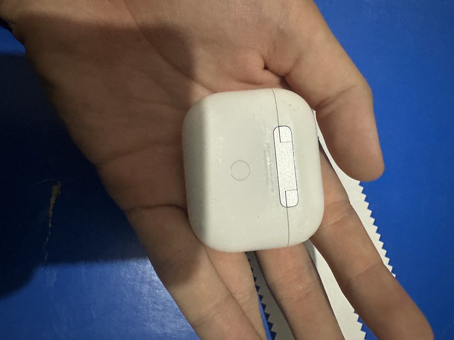 AirPods 3 футляр от них