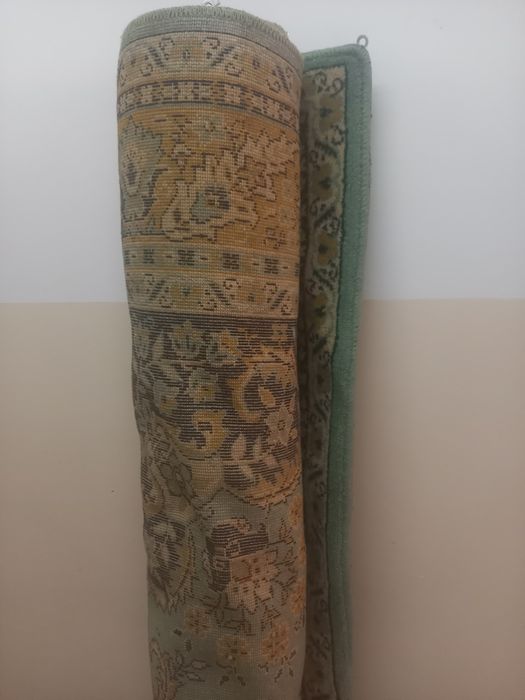 Продам ковер шерстяной