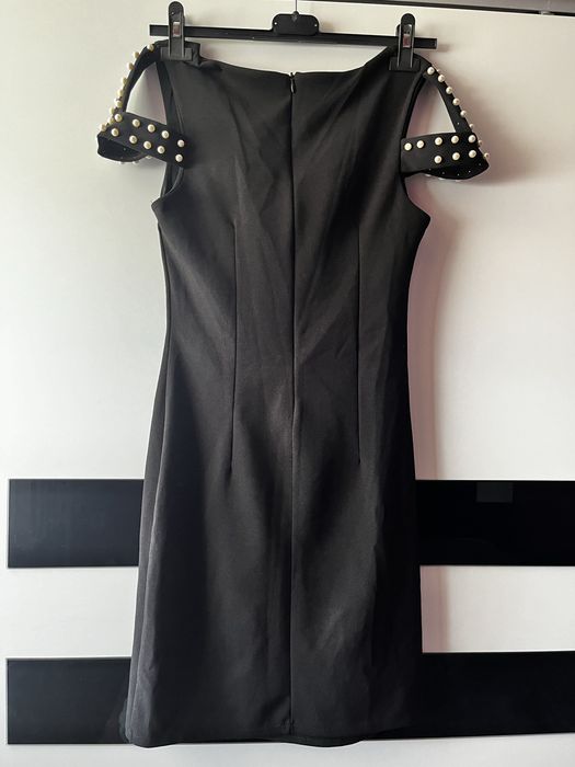 Елегантни Рокли и туники