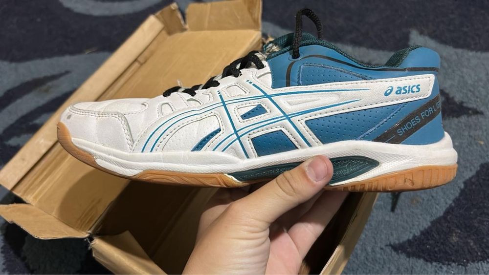 Кроссовки Asics сине-белые