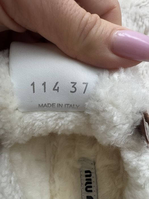 Мехови кецове с естествена агнешка вълна. Размер 37.