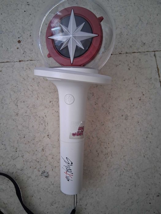 Stray kids lightstick ver. 2
