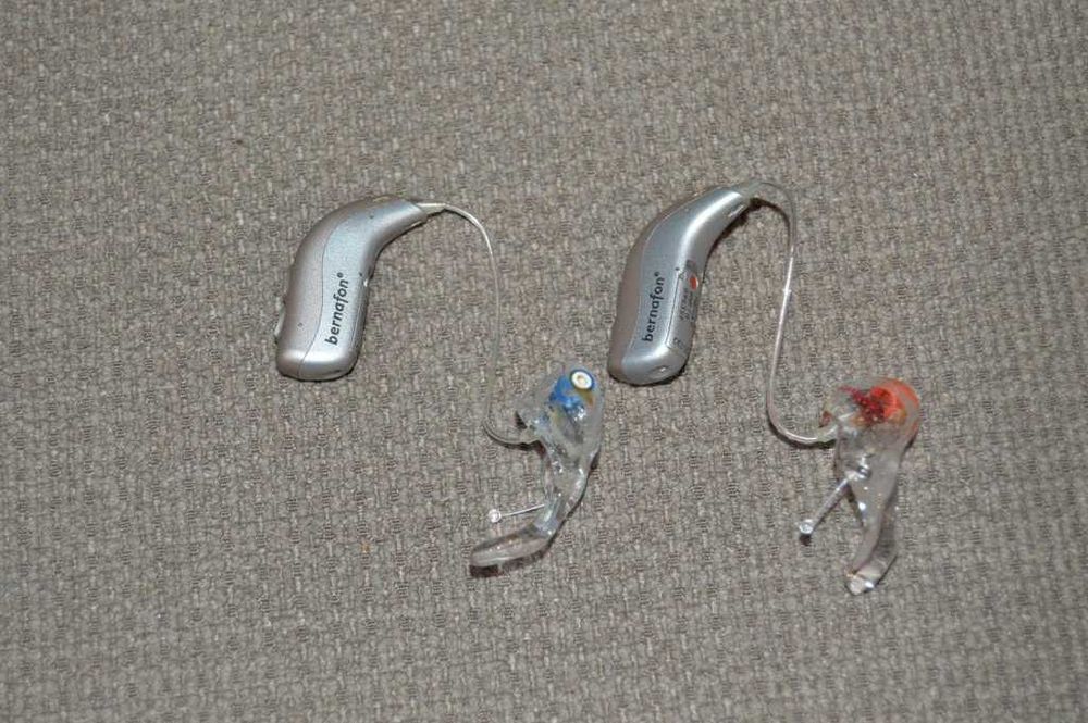 Aparat auditiv BERNAFON Alpha 9 binaural + incarcator si accesorii