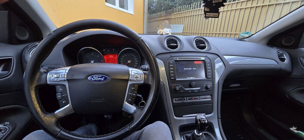 Vând Ford  MONDEO 2012