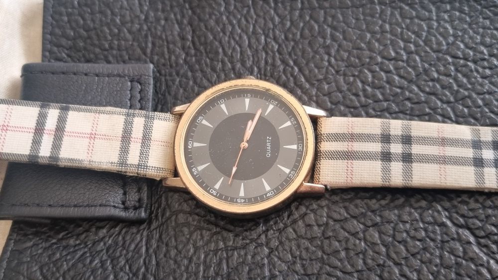 Готин дамски часовник