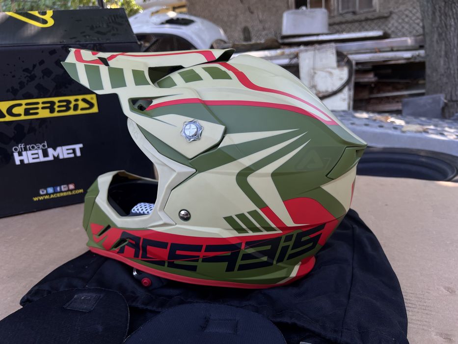 Крос Каска Acerbis чисто нова.