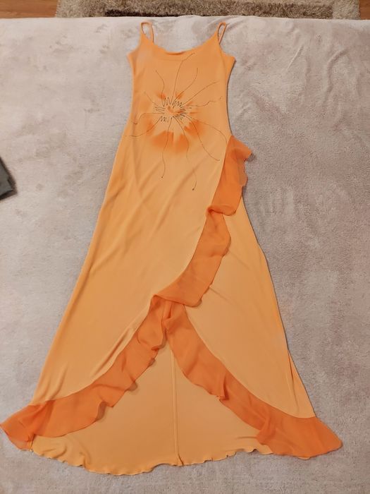 Rochie eleganta are și șal