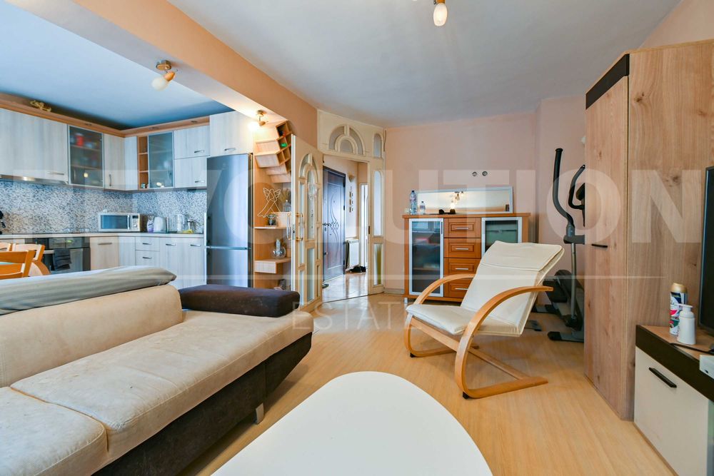 Продава се Тристаен апартамент в София, Гео Милев - 97 кв.м за 3403 €/кв.м - Снимка #4