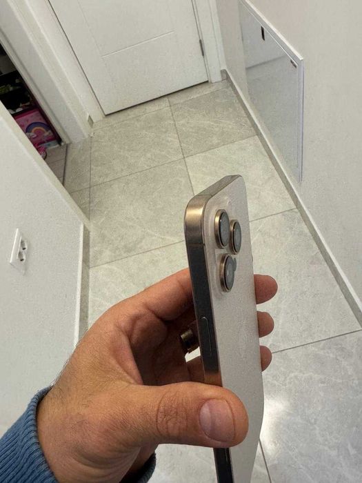 Vand Iphone 16 Pro Max 256 GB Desert Titanium - NOUI